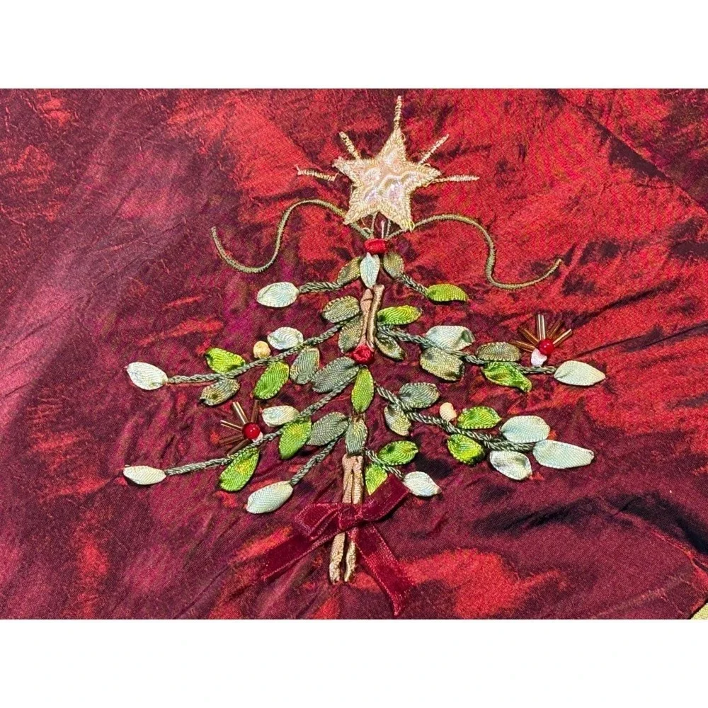 Holiday Christmas Tree Embroidered Table Cloth Shimmery‎ Silky Red Green Trim
